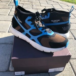 Gently worn Valentino Sneaker